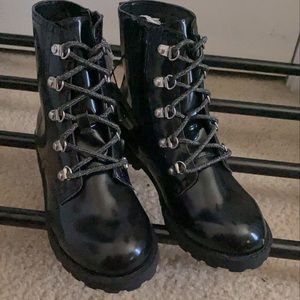 Girls combats boot